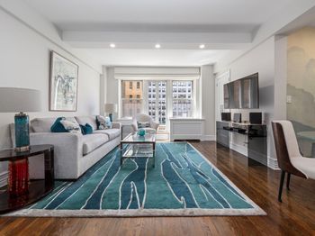 400 East 52nd Street