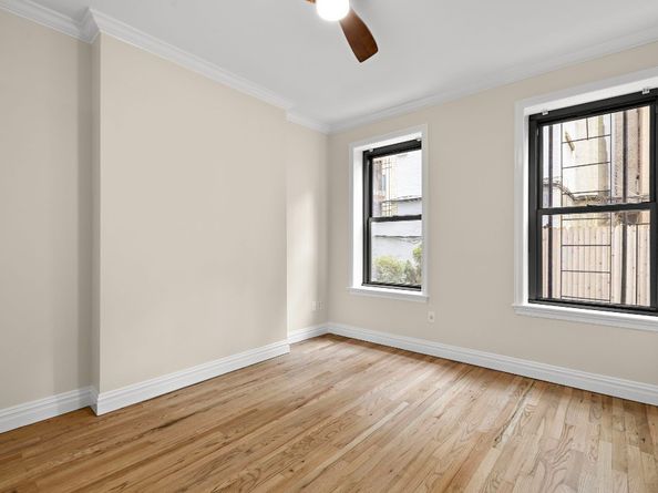 344 West 49th Street 1A, New York NY 10019