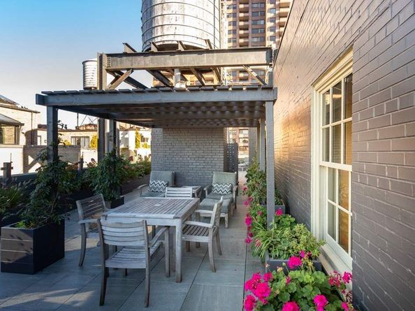 17 East 89th Street 10A, New York NY 10128