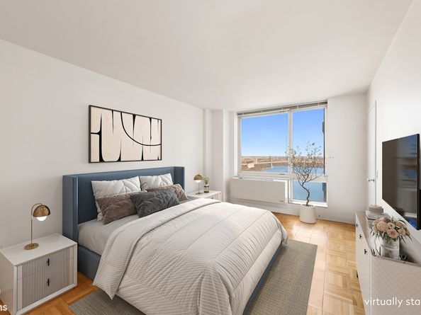 215 East 96th Street 34H, New York NY 10128