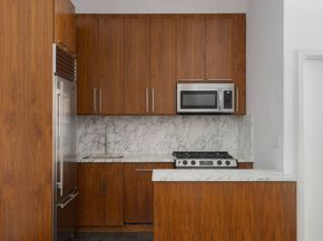 39 East 12th Street 308, New York NY 10003