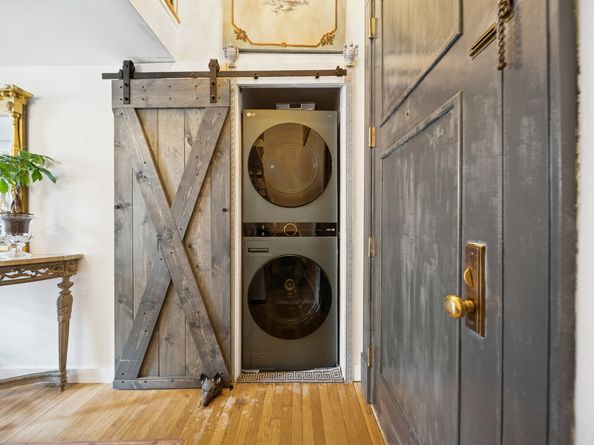 240 Centre Street 3B, New York NY 10013