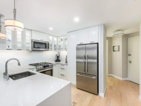 330 East 38th Street 9P, New York NY 10016