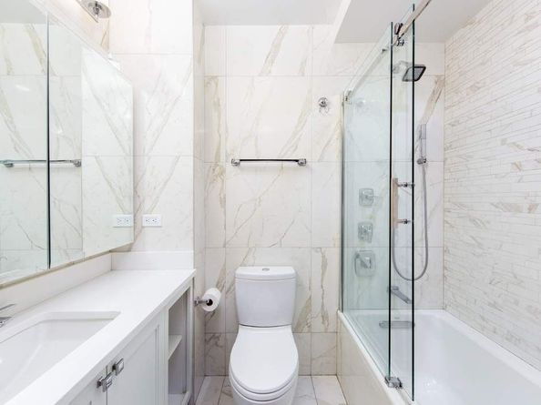 330 East 38th Street 9P, New York NY 10016