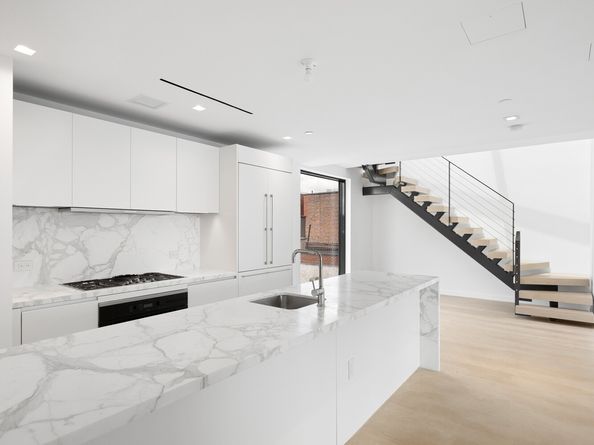 75 1st Avenue PHB, New York NY 10003