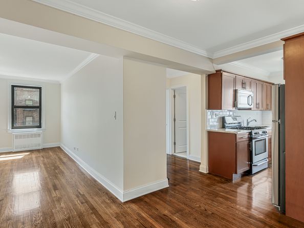 4489 Broadway 7B, New York NY 10040