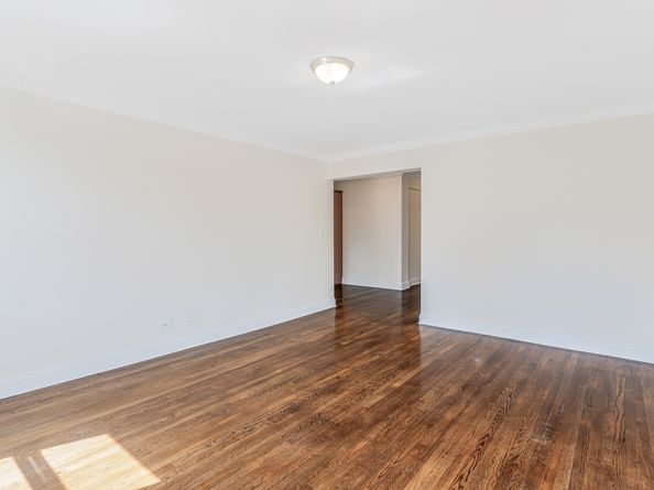 4489 Broadway 7B, New York NY 10040