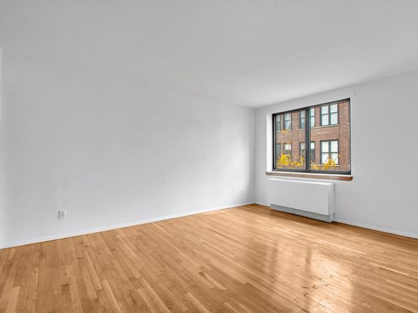 414 West 54th Street 5B, New York NY 10019