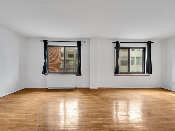 414 West 54th Street 5B, New York NY 10019