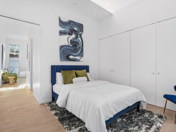 330 Grand Street 1A, New York NY 10002