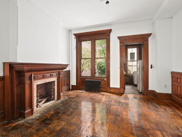 130 Manhattan Avenue, New York NY 10025