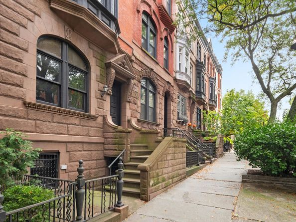 130 Manhattan Avenue, New York NY 10025