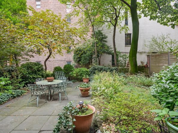 130 Manhattan Avenue, New York NY 10025