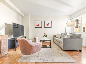 101 West 12th Street 8Z, New York NY 10011