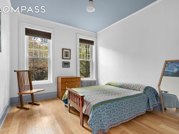 566 44th Street 2D, Brooklyn NY 11220