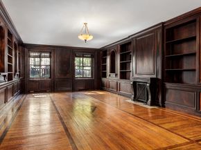 11 Gramercy Park S, New York NY 10003