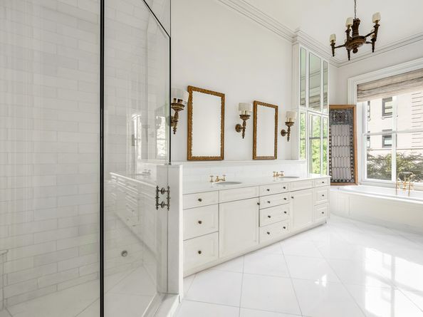 11 Gramercy Park S, New York NY 10003