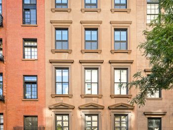 11 Gramercy Park S