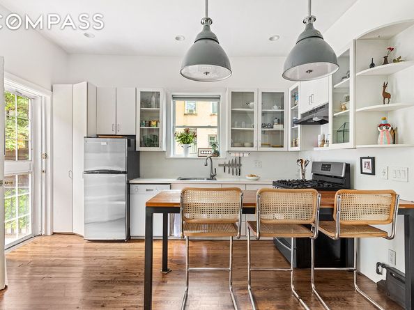 110 Clinton Avenue 1C, Brooklyn NY 11205
