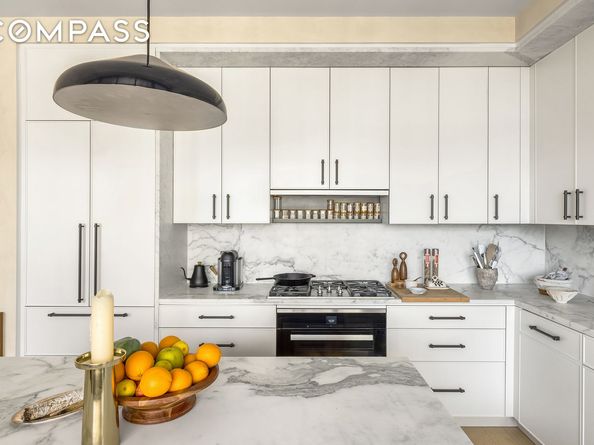 25 Park Row 29A, New York NY 10038