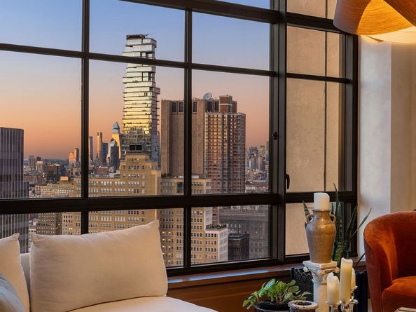 25 Park Row 29A, New York NY 10038
