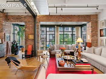 10 East 22nd Street