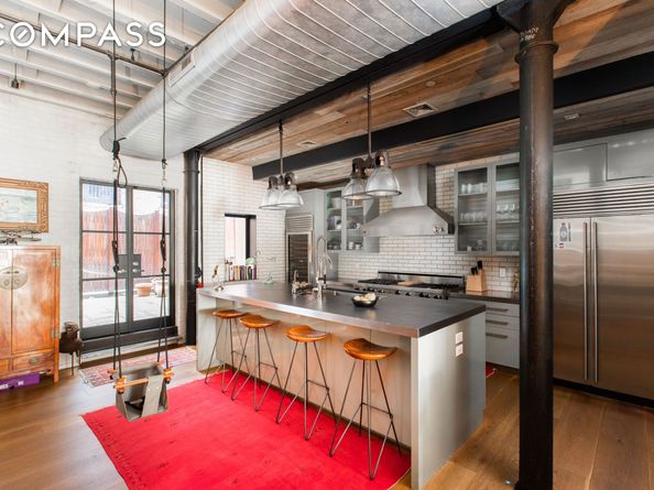 10 East 22nd Street 3/4, New York NY 10010