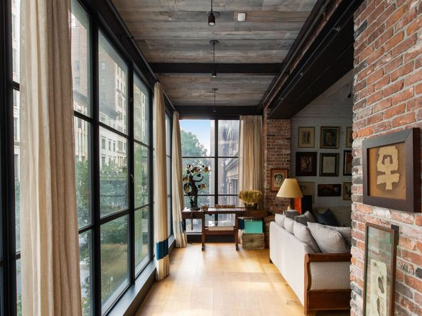 10 East 22nd Street 3/4, New York NY 10010