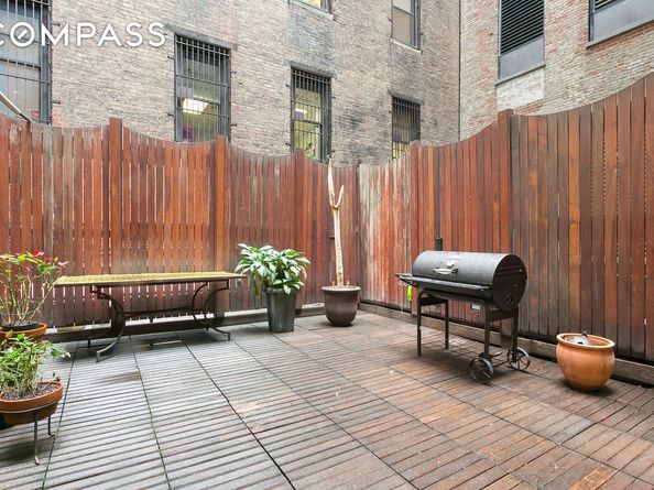 10 East 22nd Street 3/4, New York NY 10010
