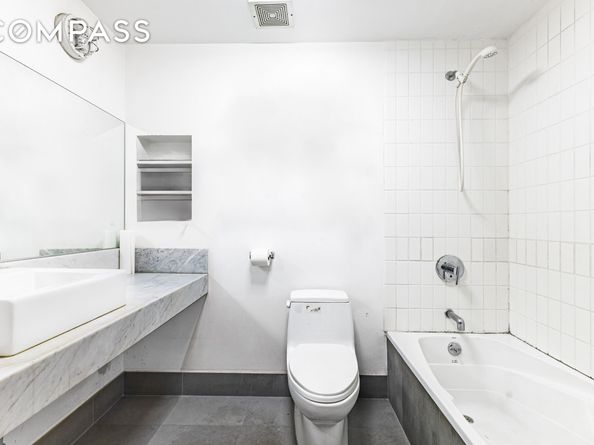 195 Spencer Street 7B, Brooklyn NY 11205