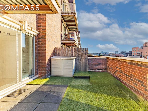 195 Spencer Street 7B, Brooklyn NY 11205
