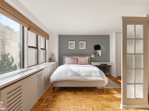 201 East 21st Street 5G, New York NY 10010
