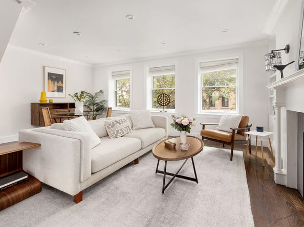 565 5th Street 3, Brooklyn NY 11215