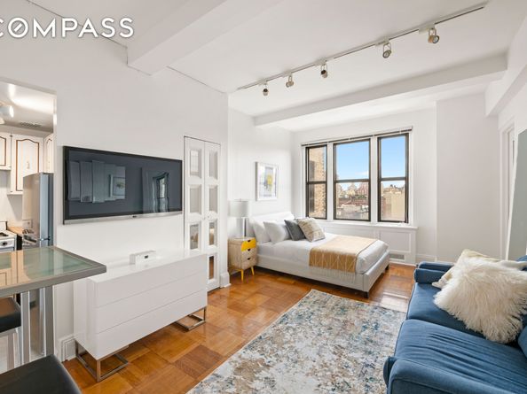 225 Central Park W 919, New York NY 10024