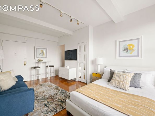 225 Central Park W 919, New York NY 10024