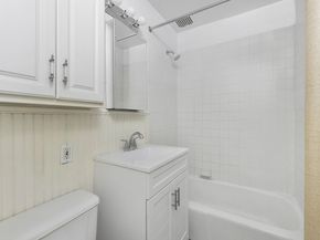 359 West 30th Street 2B, New York NY 10001