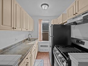 3520 Tryon Avenue 502, Bronx NY 10467