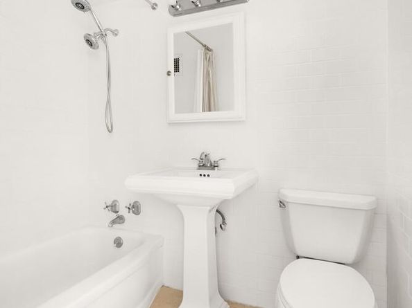 80 La Salle Street 12B, New York NY 10027