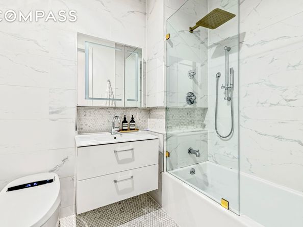 1404 Bushwick Avenue 1R, Brooklyn NY 11207