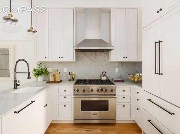 75 8th Avenue PARLOR, Brooklyn NY 11215