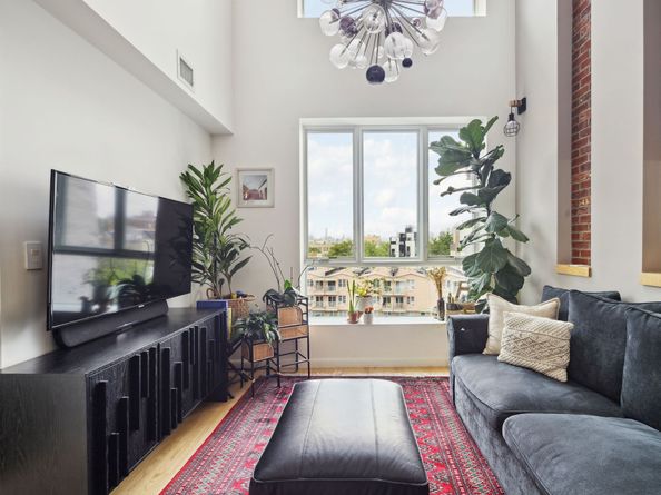 55 Maspeth Avenue 5R, Brooklyn NY 11211