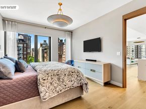 200 East 21st Street 12C, New York NY 10010