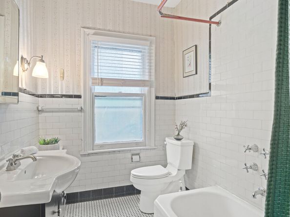 209 Argyle Road, Brooklyn NY 11218