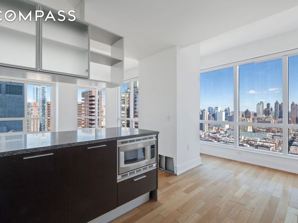 350 West 42nd Street 35B, New York NY 10036
