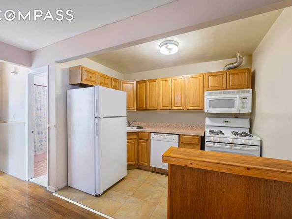4204 Oneida Avenue, Bronx NY 10470