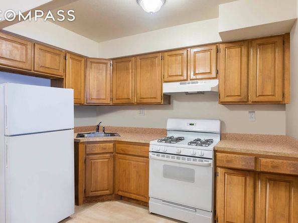 4204 Oneida Avenue, Bronx NY 10470