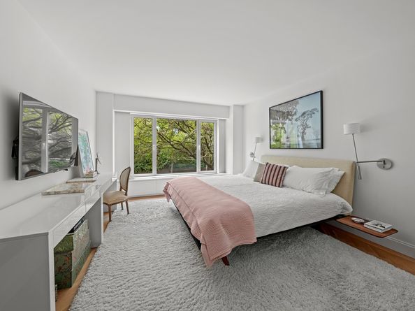 1050 5th Avenue 3E, New York NY 10028
