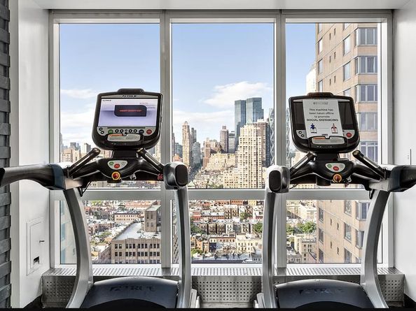350 West 42nd Street 8A, New York NY 10036
