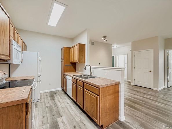 22610 E Ontario Drive 102, Aurora CO 80016