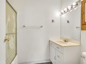 2231 S Vaughn Way 315B, Aurora CO 80014